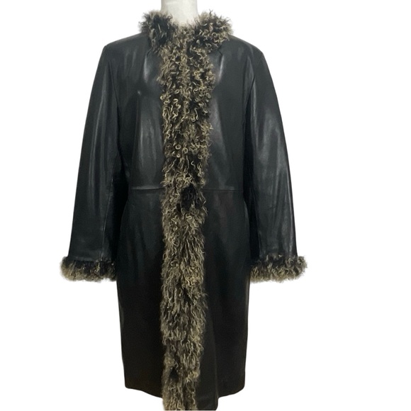 Danier Canada Black Leather Jacket With Fur Trim Size Large - Picture 1 of 13